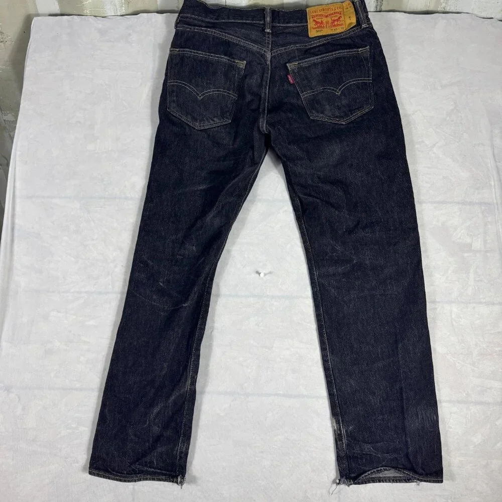 Levi's 501 Men's Straight‎ Jeans Blue Denim Washed Distressed 5-Pocket W33 L32